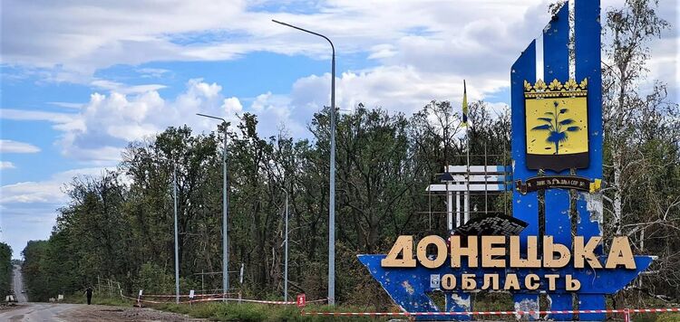 Rosja ostrzelała Kostiantynówkę i Kramatorsk, były trafienia: zginął człowiek, a 12 cywilów zostało rannych. Zdjęcia