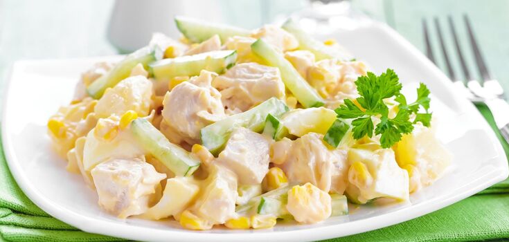 A hearty salad in five minutes that everyone will love: what to cook with