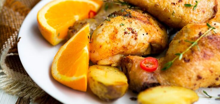 What to bake chicken drumsticks with to make them super tasty and juicy: add just one simple fruit