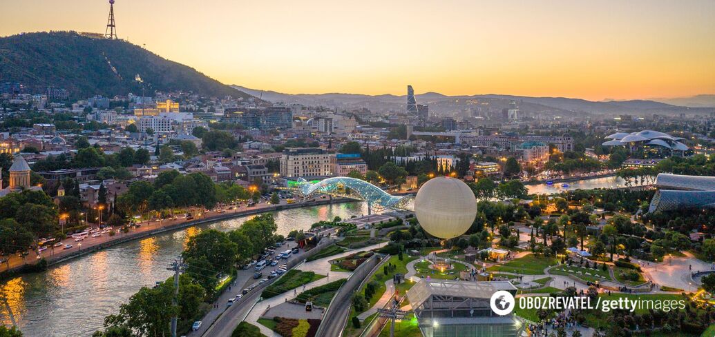 Why Tbilisi is called the "capital of dogs": what to see in the city