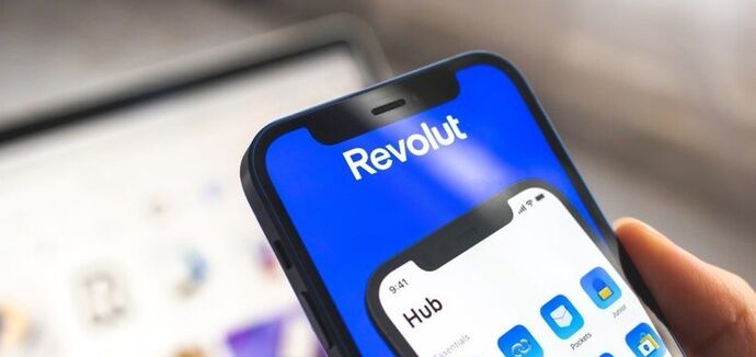 Revolut prowadzi rozmowy z NBU