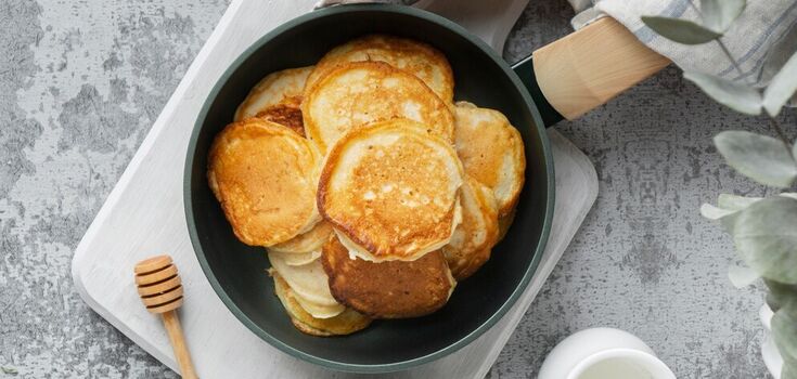 Never make pancakes like this: we tell you why the dough does not rise