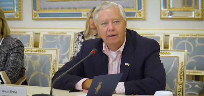 Trump zakończy wojnę w sposób, który sprawi, że Putin wyjdzie na głupca, jeśli zdecyduje się na ponowną inwazję - senator Lindsey Graham na konferencji w Monachium