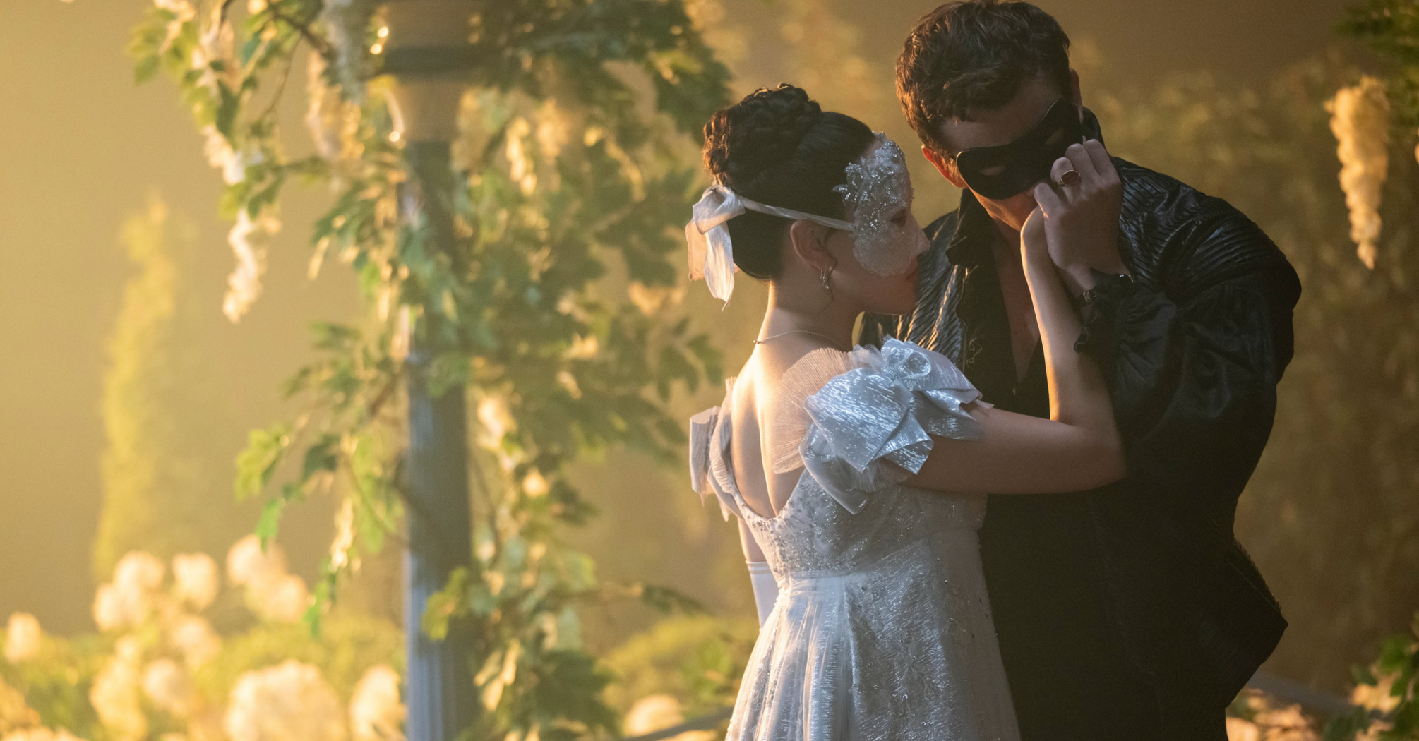 A new love story: the fourth season of "Bridgerton" was shown in photos and videos