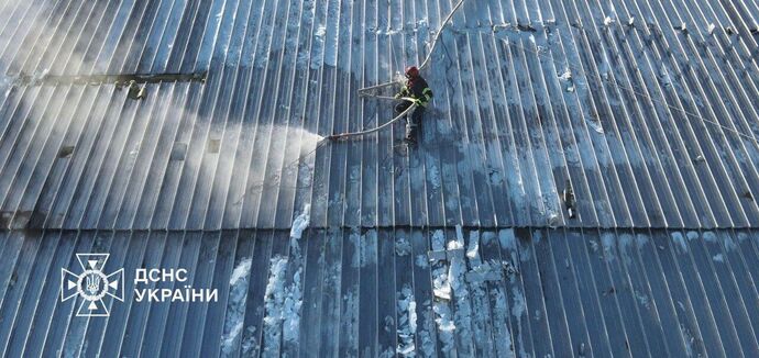 There are smoldering pockets: the consequences of the Russian attack are being eliminated at the Chernobyl nuclear power plant for the sixth day. Photos and video