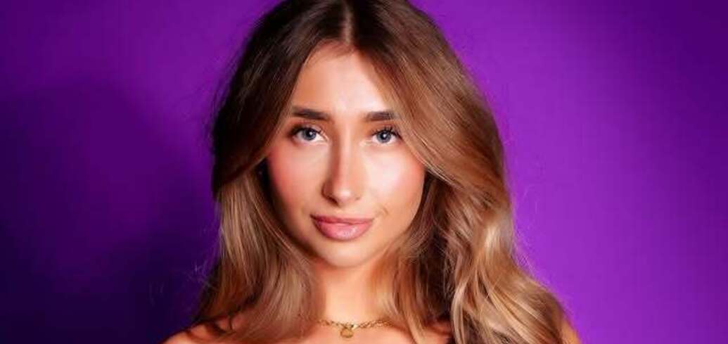 The OnlyFans model, who slept with 101 men in 24 hours, announced her first pregnancy. Photo