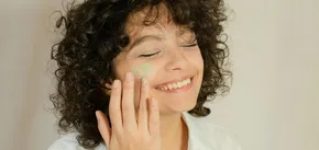 Never do this: three bad habits that will kill your skin and ruin your makeup