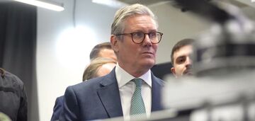 Wielka Brytania ogłosi 24 lutego nowy pakiet wsparcia dla Ukrainy i sankcje wobec Rosji - The Telegraph