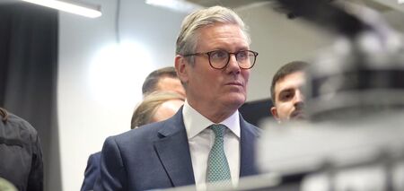 Wielka Brytania ogłosi 24 lutego nowy pakiet wsparcia dla Ukrainy i sankcje wobec Rosji - The Telegraph