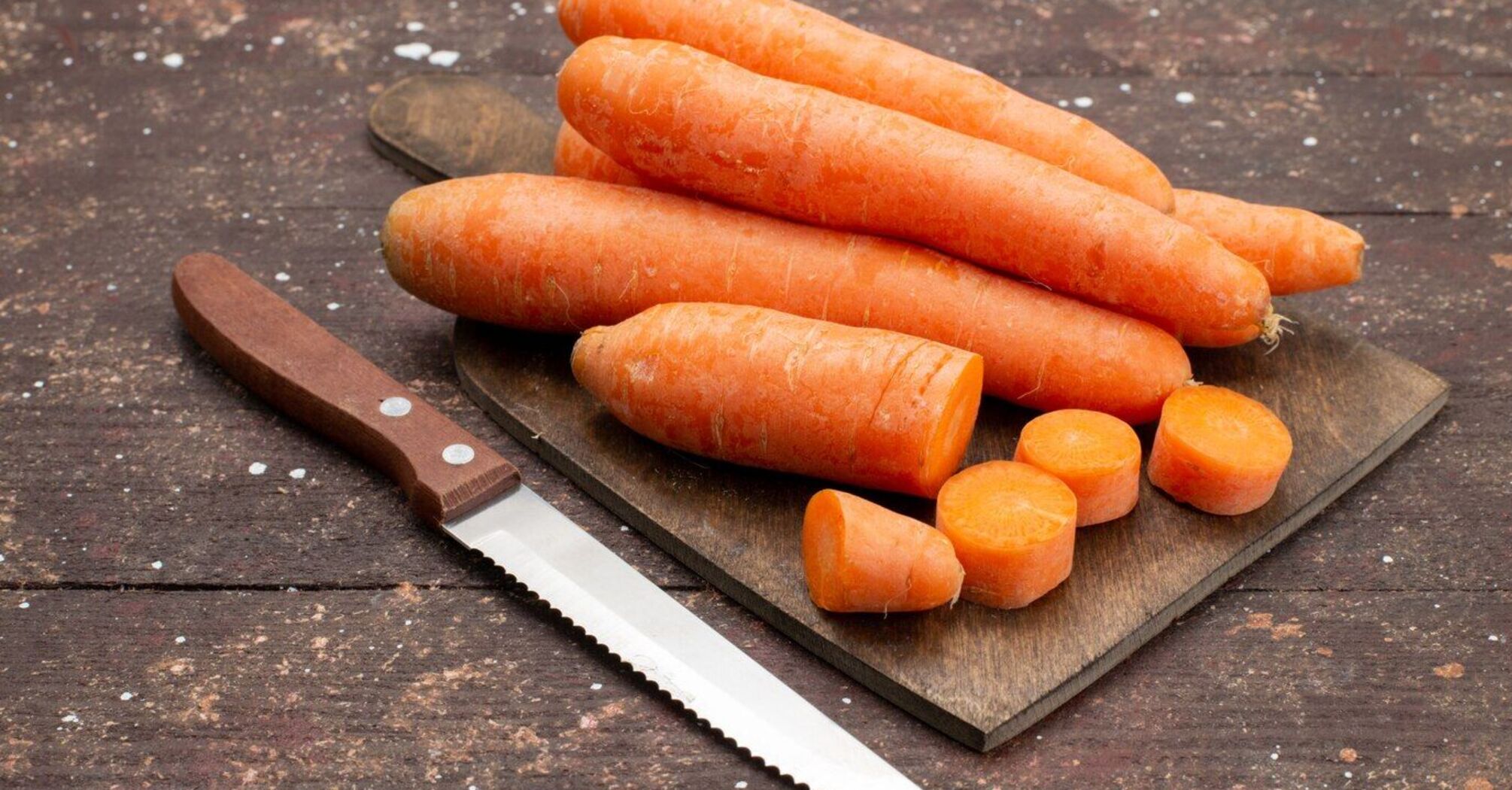 How to store carrots to keep them from wilting: a proven method