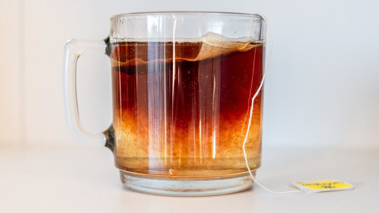 How long do you keep the tea bag in the cup: you often do it wrong