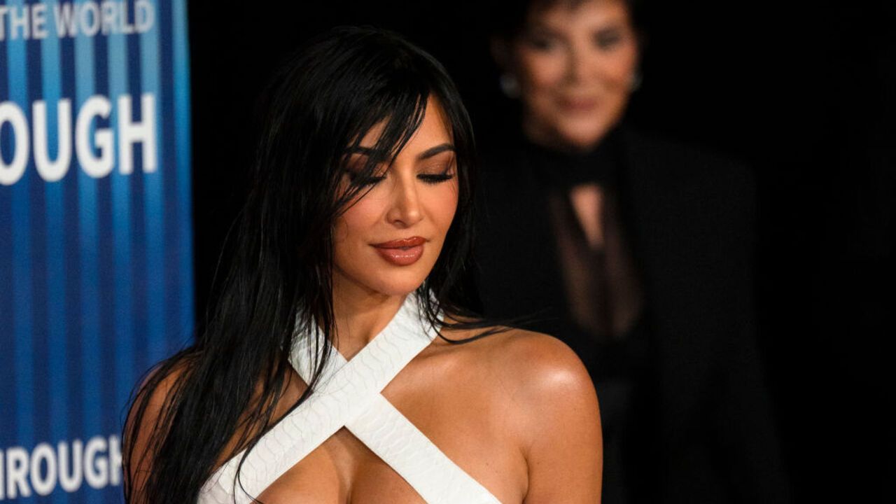 Powrót do trendów: Kim Kardashian pokazała odważny manicure
