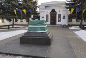 Monument to Peter the Great dismantled in Poltava. Photo