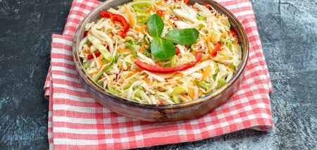 Delicious vegetable salad without mayonnaise: how to cook