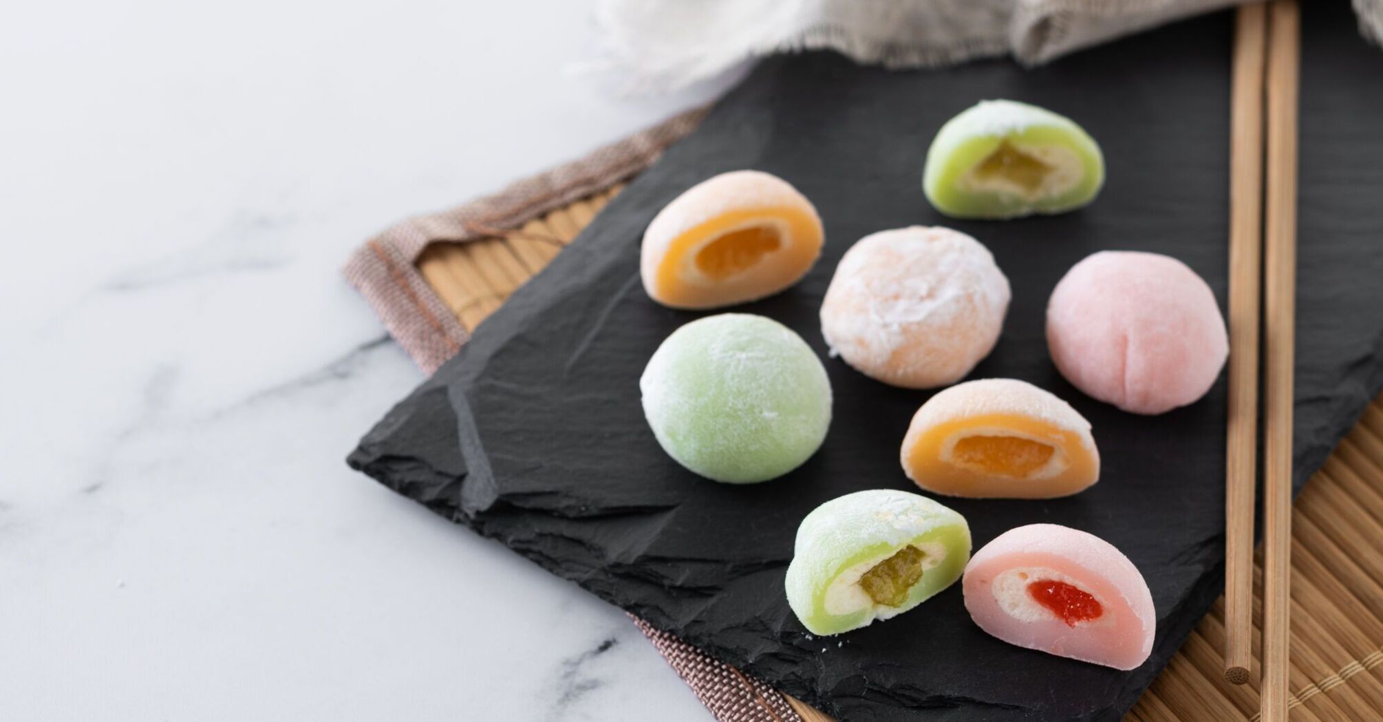 The perfect dough for mochi: how to prepare the popular Japanese dessert yourself to make it better than in cafes