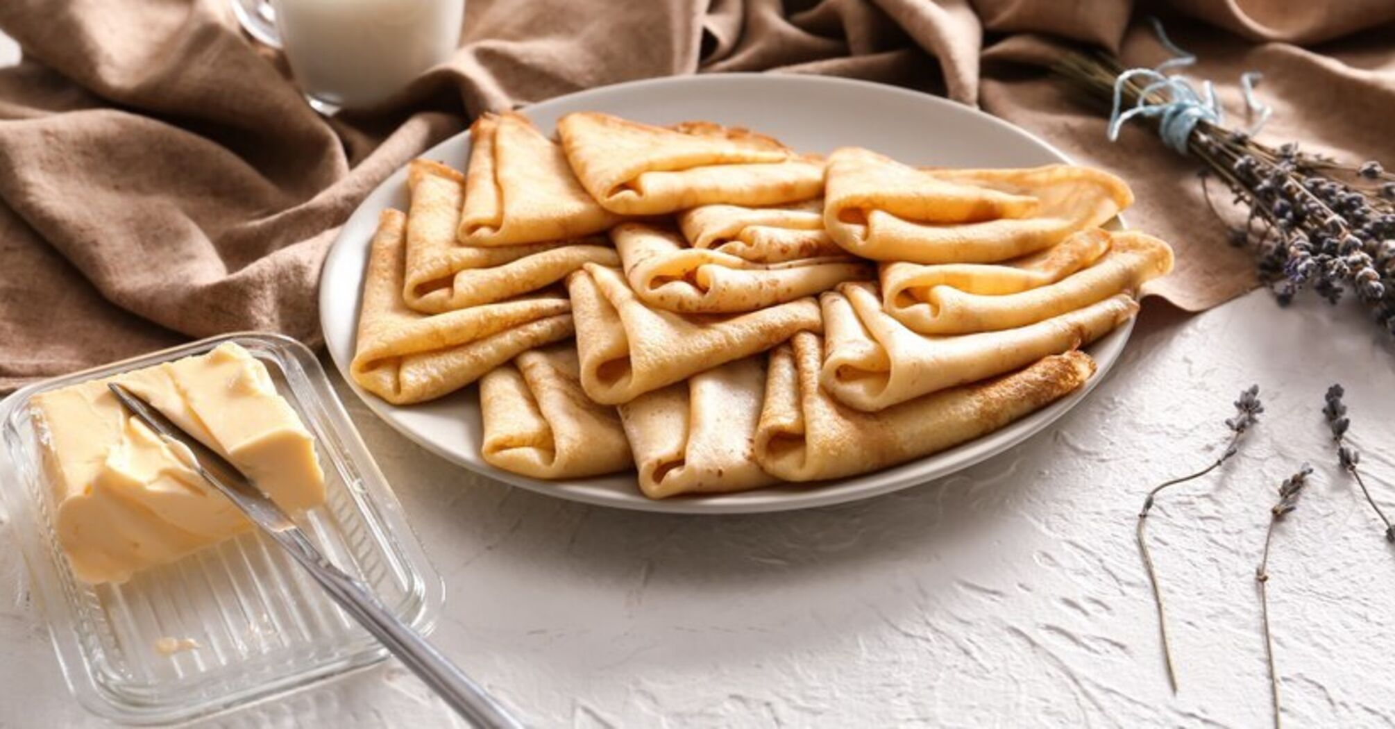 Thin and tasty pancakes for Shrovetide 2025: won't tear apart