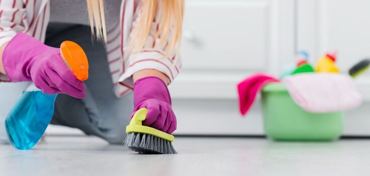 Spędzasz zbyt dużo czasu na sprzątaniu? Pozbądź się tych 7 przedmiotów z domu