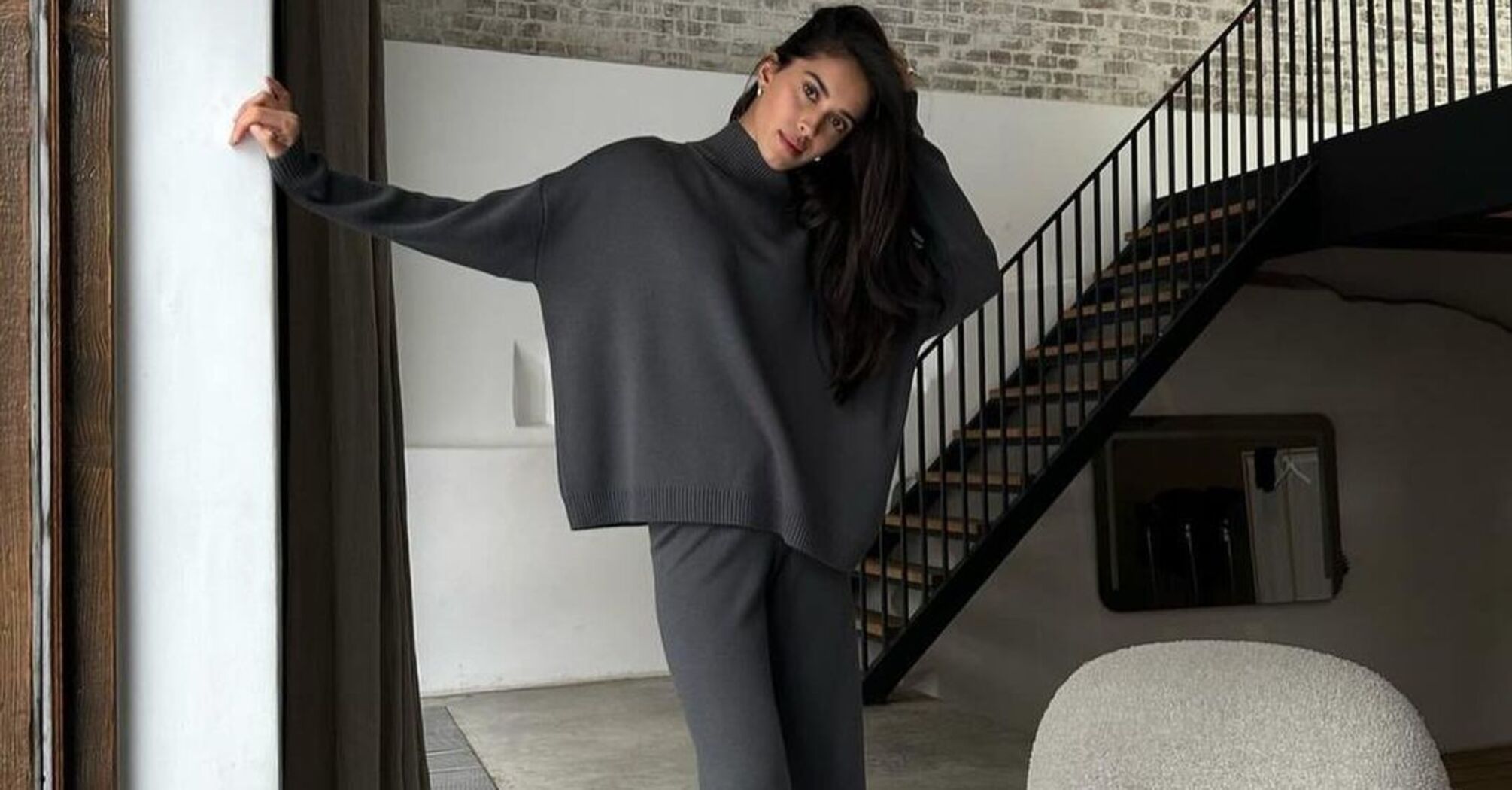 Knitted suits are the latest fashion: how to choose a stylish combination for any occasion