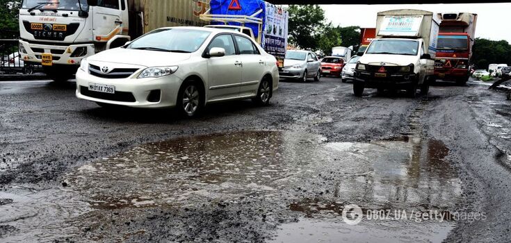 Asphalt has been created that can "repair" potholes on the roads by itself