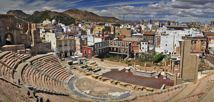 The city in Spain impresses with its majestic history: there are almost no tourists there