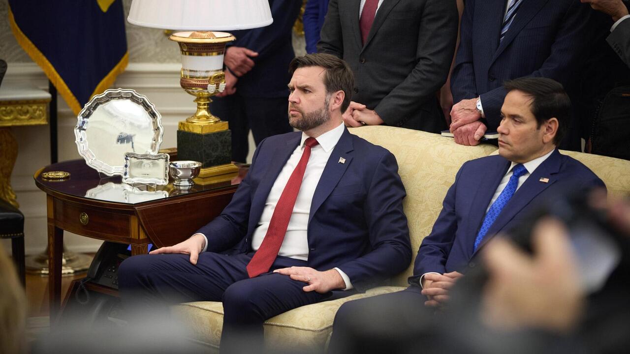 Photo of JD Vance wearing a T-shirt in support of USSR resurfaces after Zelenzkyy talks