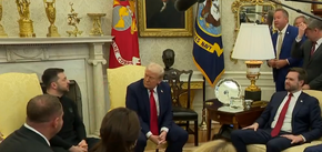 Więc to była pułapka: ujawniono niuans z dziennikarzem, który zapytał Zełenskiego o jego garnitur w Białym Domu