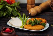 How to make the usual cutlets more interesting and delicious: try this giant stuffed one