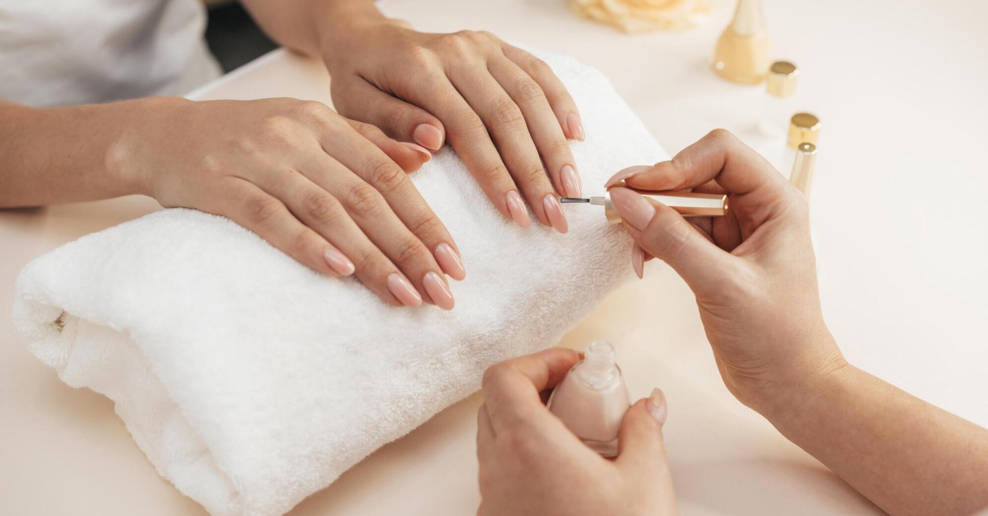 Celebrity choice: what manicure will be popular in 2025. Top 10