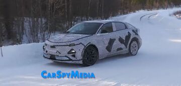 Alpine A390 na drodze