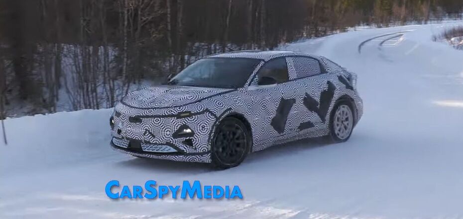 Alpine A390 na drodze