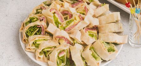 Top 12 najlepszych nadzień do chleba pita: idealne na przekąskę