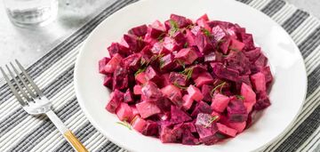 Smaczniejsza niż winegret: zdrowa sałatka z buraków na każdy dzień