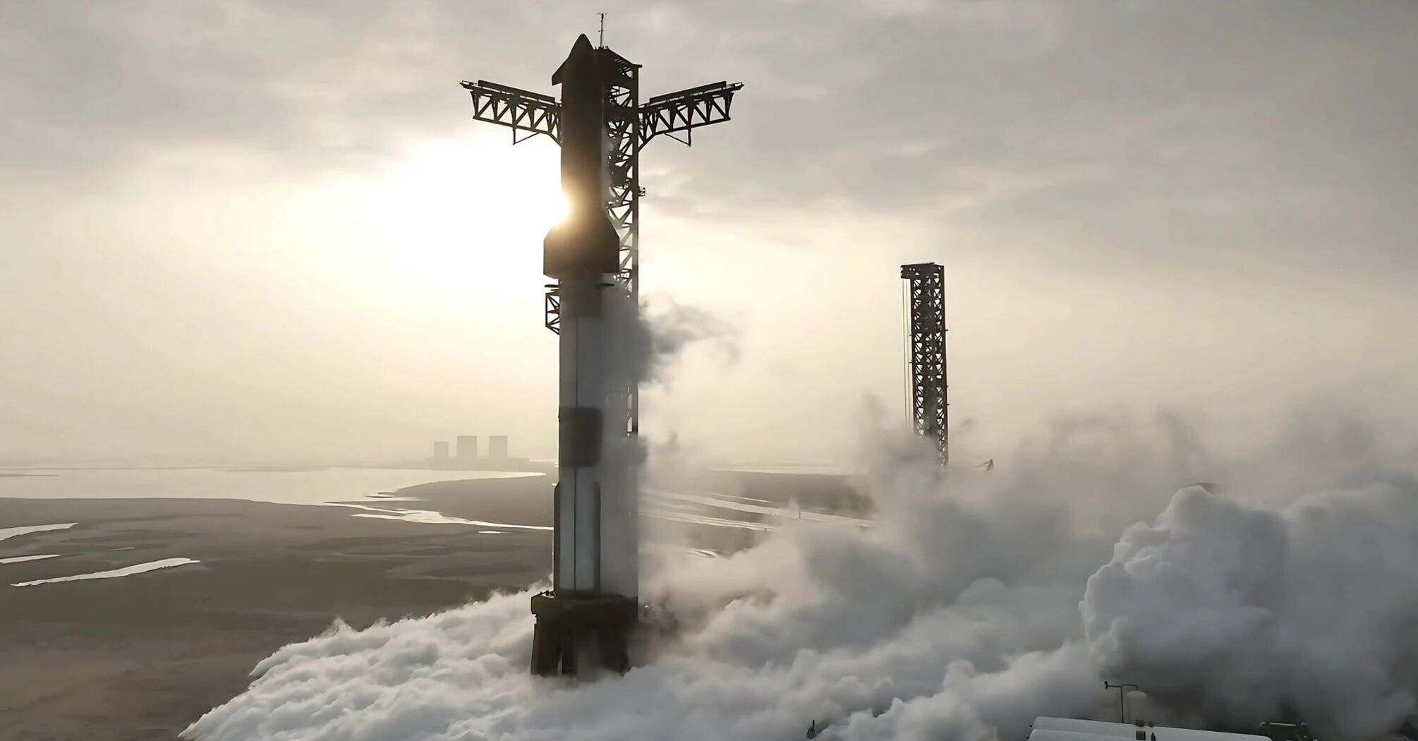 SpaceX odwołuje start najpotężniejszej rakiety świata na 40 sekund przed startem