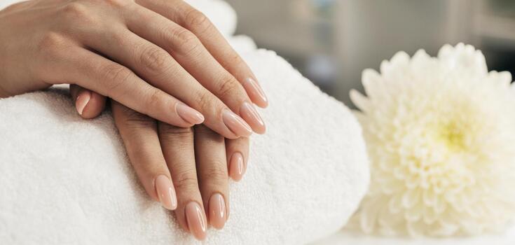 What manicure is in fashion now: a selection from the Oscar ceremony