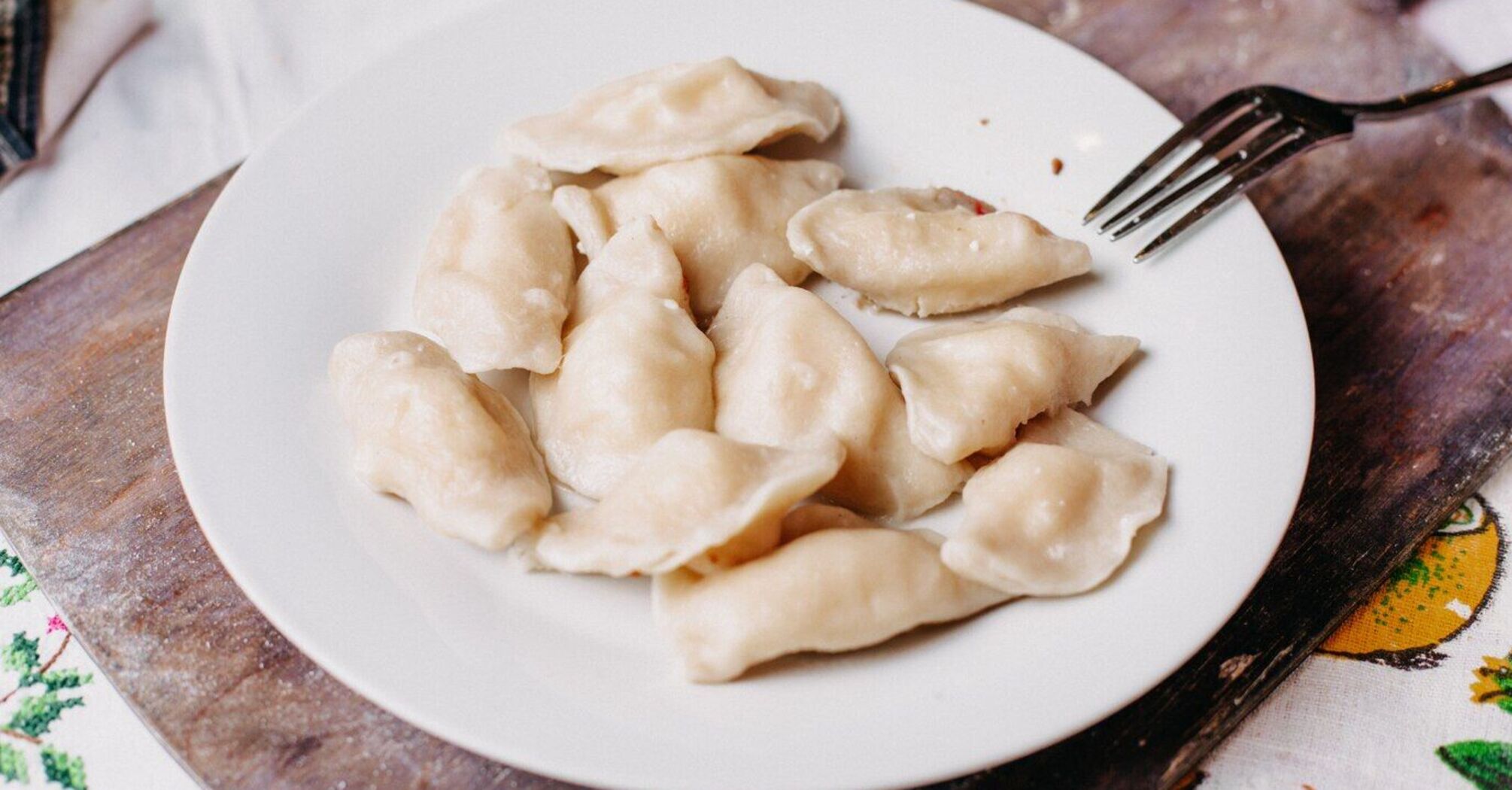 The most delicious custard varenyky with cottage cheese: the perfect lunch dish