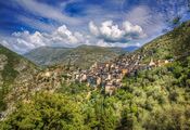 Shrouded in mystery: an unusual village in France is called "little Tibet"
