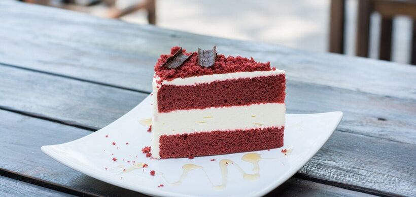 Red Velvet Cake: when the recipe was invented and whether the dessert has always had this color