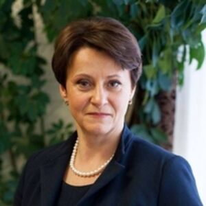 Ніна Южаніна